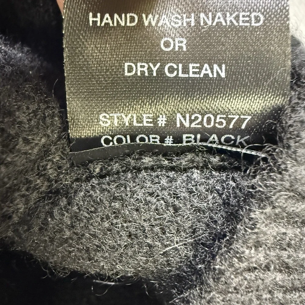 NAKED CASHMERE KAIA CREWNECK CASHMERE SWEATER Womens Medium‎ Black Quiet Luxury